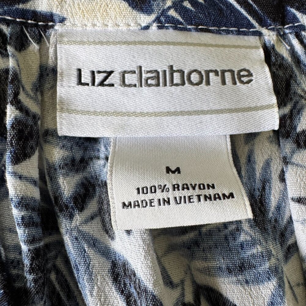 🔥 4 for $20 DEAL 🔥Liz Claiborne Blue Leaf Print Sleeveless Button M - Picture 3 of 7